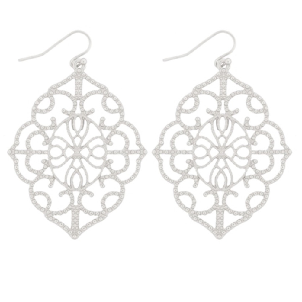 Matte Gold Moroccan Inspired Filigree - Picture 3 of 3